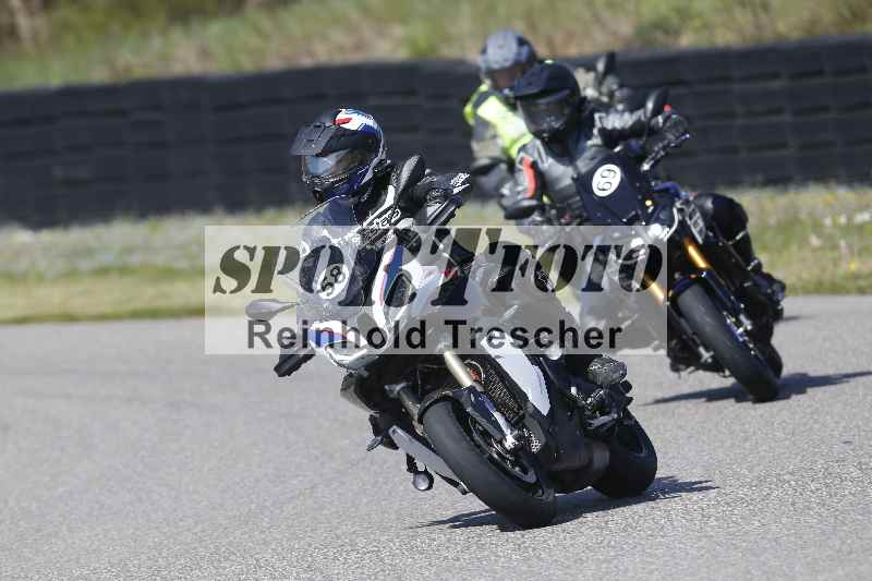 /01 02.04.2026 MAZ ADR/Gruppe gelb Gruppe gruen/69